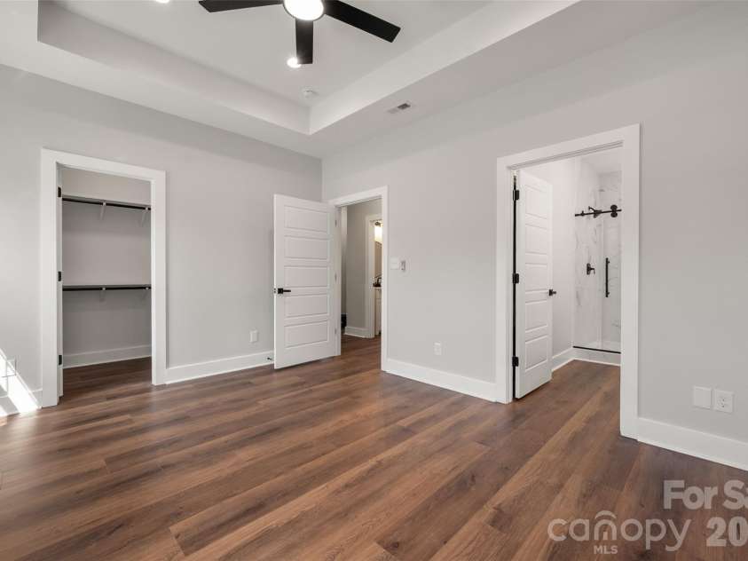 501 Snow Street, Kannapolis, NC 28081.  MLS# CAR4371237, YatesRealty ID 28137. 