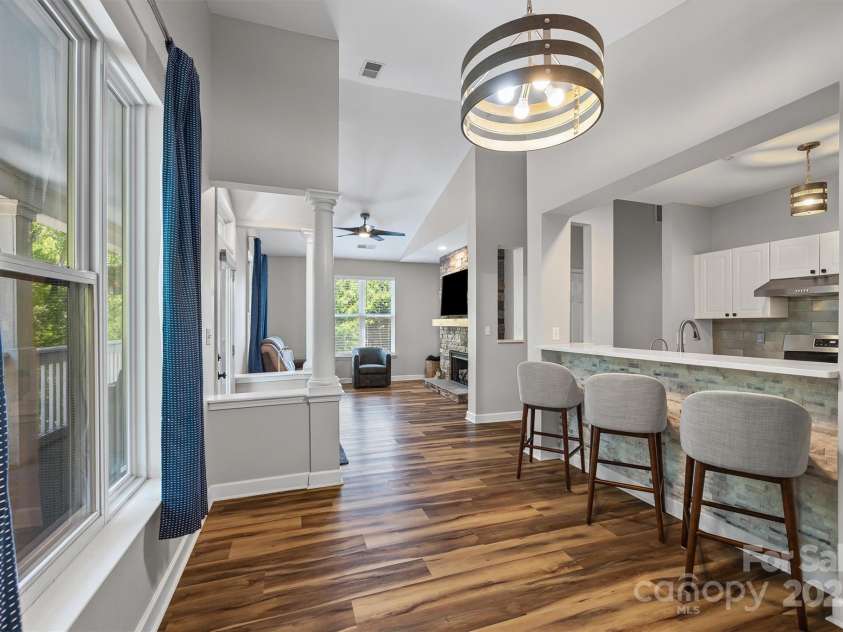 706 Northeast Drive, Davidson, NC 28036.  MLS# CAR4280856, YatesRealty ID 28138. 