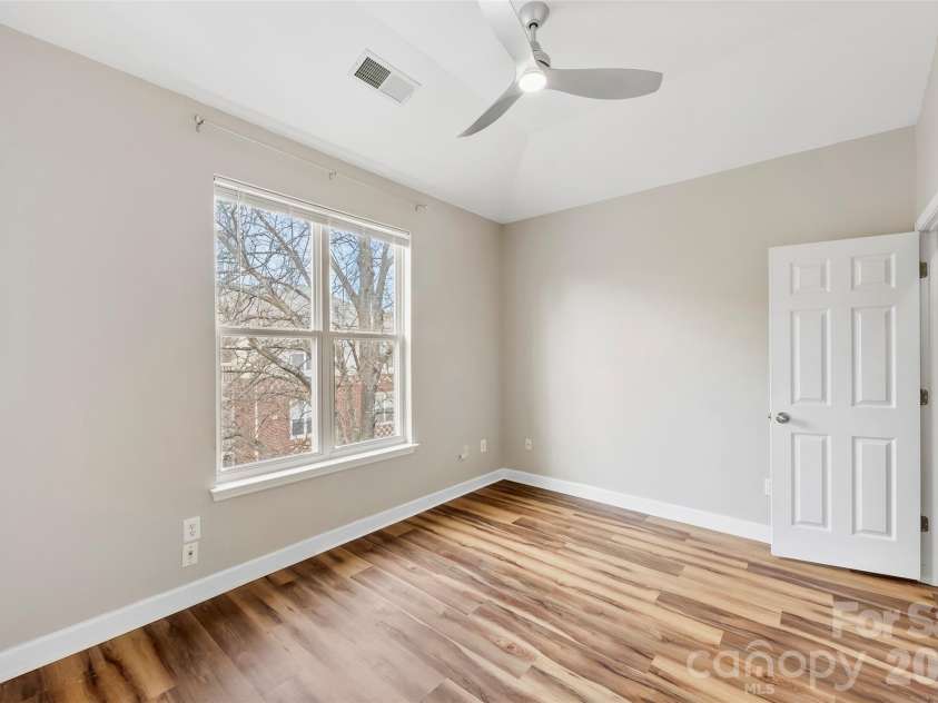 706 Northeast Drive, Davidson, NC 28036.  MLS# CAR4334765, YatesRealty ID 28138. 