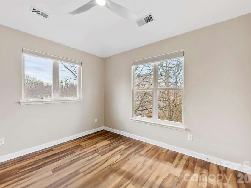 706 Northeast Drive, Davidson, NC 28036.  MLS# CAR4334765, YatesRealty ID 28138. 