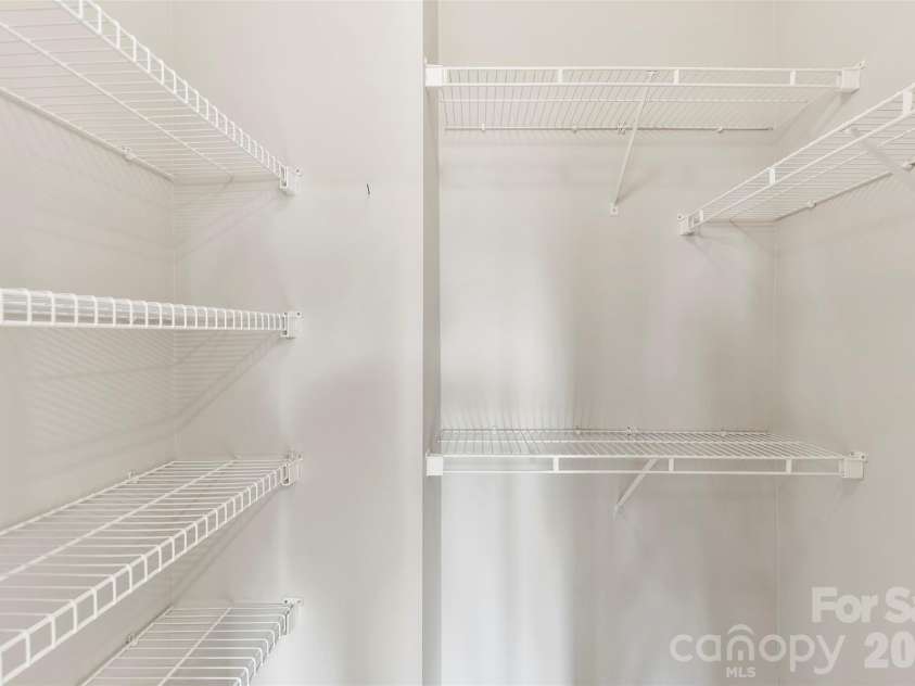 706 Northeast Drive, Davidson, NC 28036.  MLS# CAR4334765, YatesRealty ID 28138. 