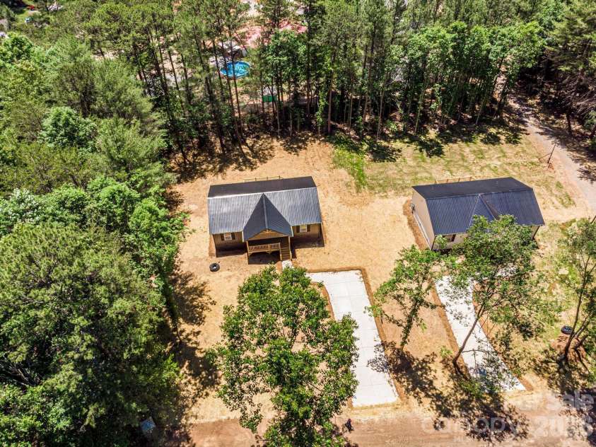 2918 Ivory Place, Granite Falls, NC 28630.  MLS# CAR4379382, YatesRealty ID 28139. 