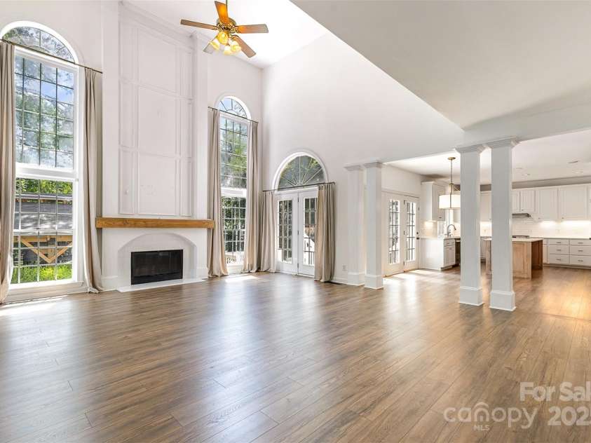 6616 Blue Sky Lane, Charlotte, NC 28269.  MLS# CAR4285053, YatesRealty ID 28139. 