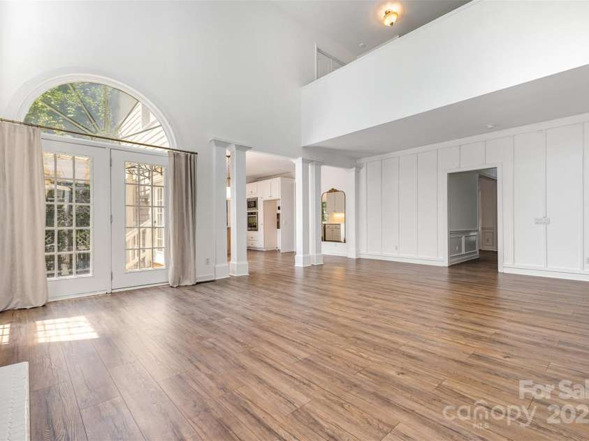 6616 Blue Sky Lane, Charlotte, NC 28269.  MLS# CAR4285053, YatesRealty ID 28139. 
