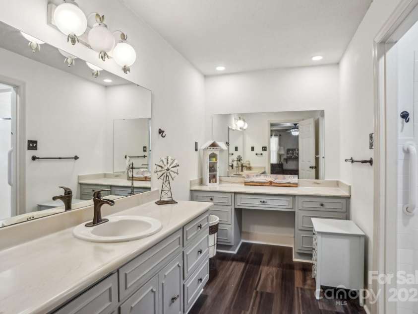 2297 Blossom Drive, Rock Hill, SC 29730.  MLS# CAR4225630, YatesRealty ID 2814. 