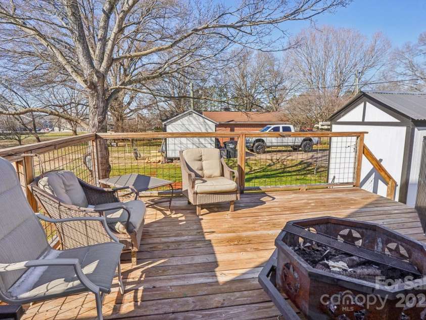 2297 Blossom Drive, Rock Hill, SC 29730.  MLS# CAR4225630, YatesRealty ID 2814. 