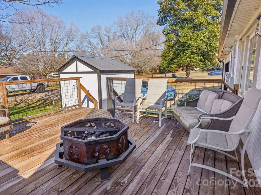 2297 Blossom Drive, Rock Hill, SC 29730.  MLS# CAR4225630, YatesRealty ID 2814. 