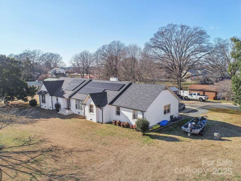 2297 Blossom Drive, Rock Hill, SC 29730.  MLS# CAR4225630, YatesRealty ID 2814. 