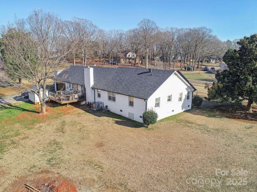 2297 Blossom Drive, Rock Hill, SC 29730.  MLS# CAR4225630, YatesRealty ID 2814. 