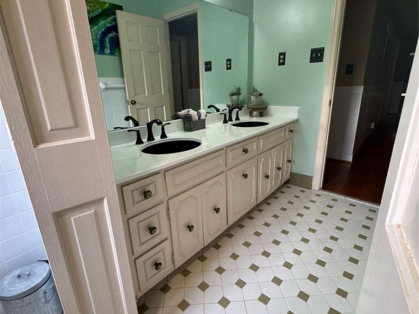 2297 Blossom Drive, Rock Hill, SC 29730.  MLS# CAR4225630, YatesRealty ID 2814. 
