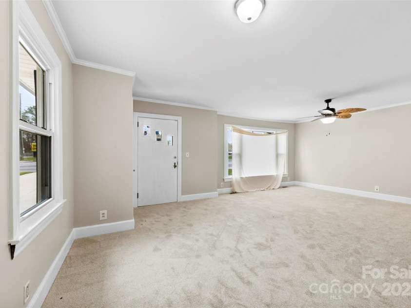 2300 Linwood Road, Gastonia, NC 28052.  MLS# CAR4327047, YatesRealty ID 2814. 