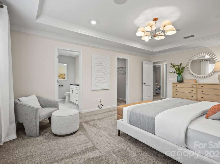 14110 New Crest Drive, Huntersville, NC 28078.  MLS# CAR4280843, YatesRealty ID 28140. 