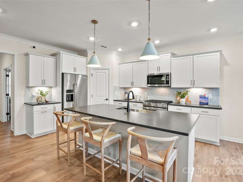 14110 New Crest Drive, Huntersville, NC 28078.  MLS# CAR4280843, YatesRealty ID 28140. Digital Image Similar