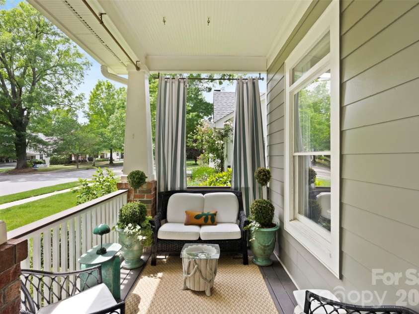 2305 Shenandoah Avenue, Charlotte, NC 28205.  MLS# CAR4380771, YatesRealty ID 28142. 