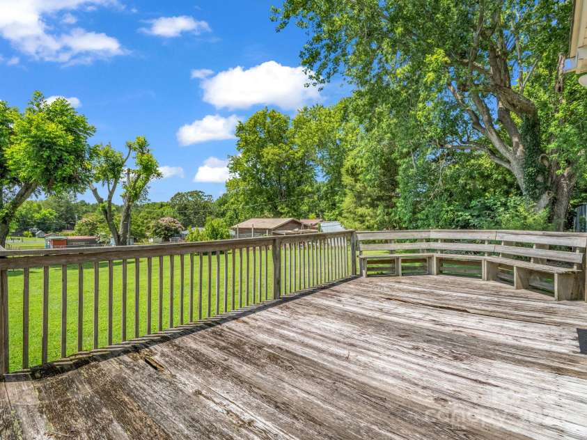 1638 Chase High Road, Forest City, NC 28043.  MLS# CAR4276362, YatesRealty ID 28143. 