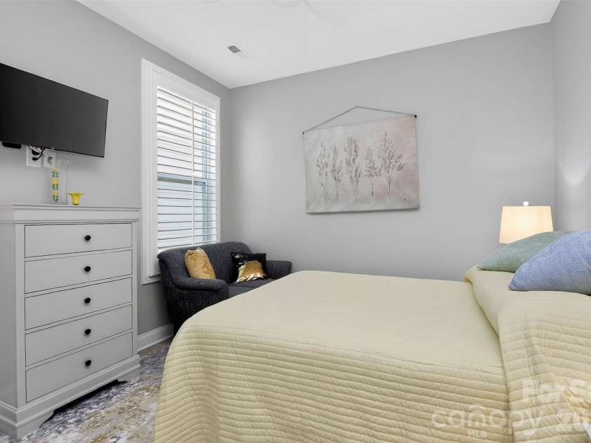 4122 Moxie Way, Charlotte, NC 28215.  MLS# CAR4384032, YatesRealty ID 28145. Bedroom #2