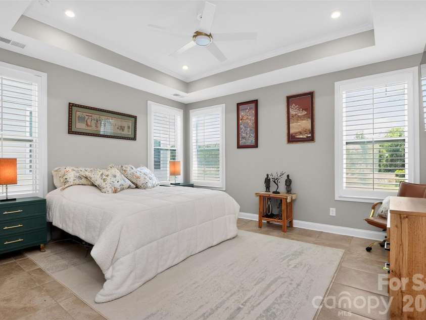 4122 Moxie Way, Charlotte, NC 28215.  MLS# CAR4384032, YatesRealty ID 28145. Primary Bedroom