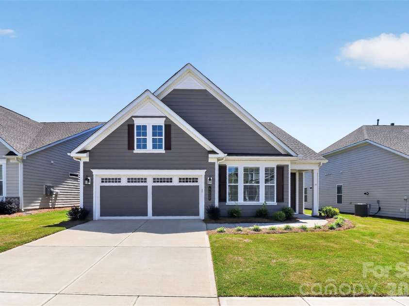4122 Moxie Way, Charlotte, NC 28215.  MLS# CAR4384032, YatesRealty ID 28145. Welcome Home!
