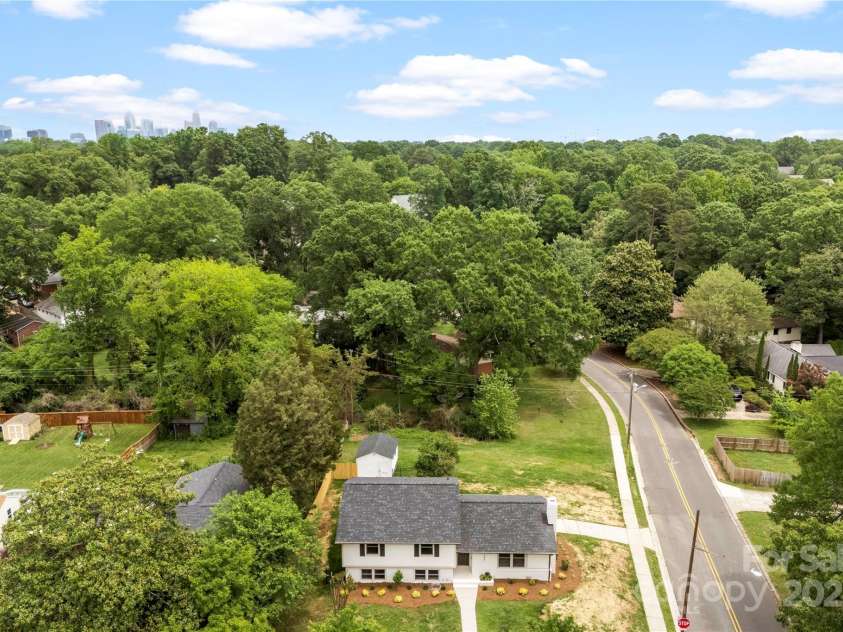 3661 Annlin Avenue, Charlotte, NC 28209.  MLS# CAR4259682, YatesRealty ID 28146. Ariel