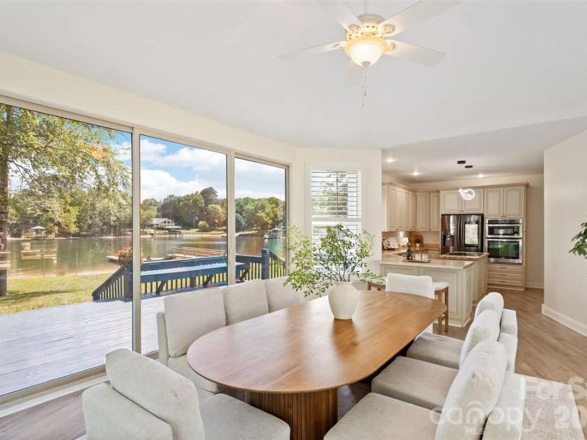 3911 Sandy Point Drive, York, SC 29745.  MLS# CAR4384712, YatesRealty ID 28147. 