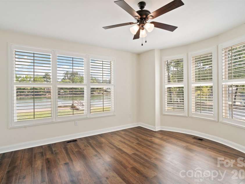 3911 Sandy Point Drive, York, SC 29745.  MLS# CAR4384712, YatesRealty ID 28147. 