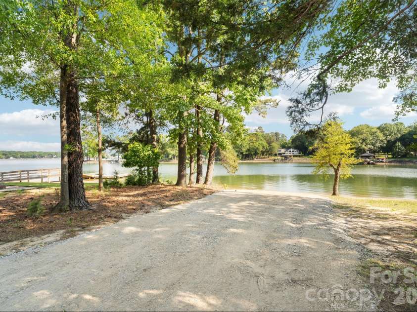 3911 Sandy Point Drive, York, SC 29745.  MLS# CAR4384712, YatesRealty ID 28147. 