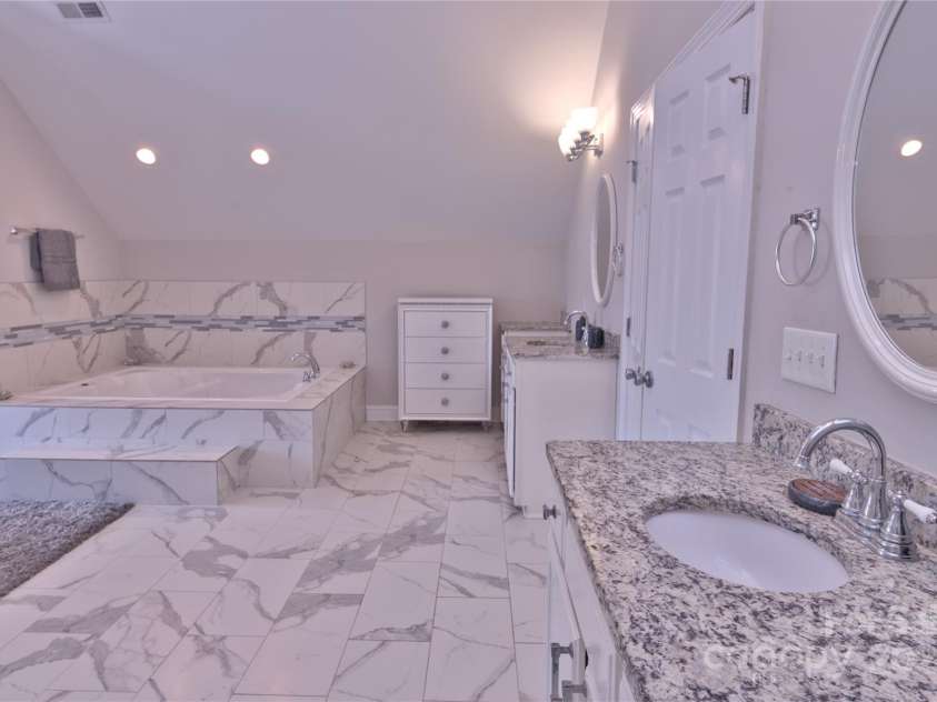 143 Gibbs Road, Mooresville, NC 28117.  MLS# CAR4244508, YatesRealty ID 28148. Custom tile en suite