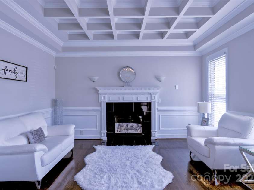 143 Gibbs Road, Mooresville, NC 28117.  MLS# CAR4244508, YatesRealty ID 28148. Great room
