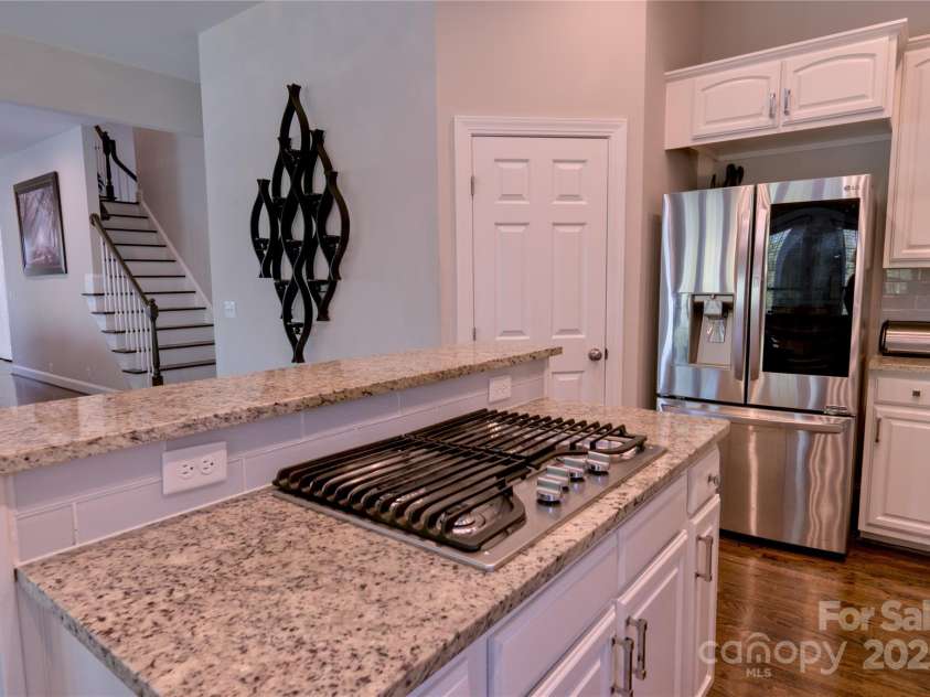 143 Gibbs Road, Mooresville, NC 28117.  MLS# CAR4244508, YatesRealty ID 28148. Kitchen