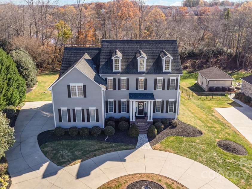 143 Gibbs Road, Mooresville, NC 28117.  MLS# CAR4319379, YatesRealty ID 28148. 