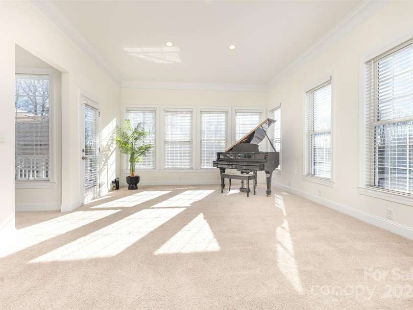 143 Gibbs Road, Mooresville, NC 28117.  MLS# CAR4319379, YatesRealty ID 28148. 