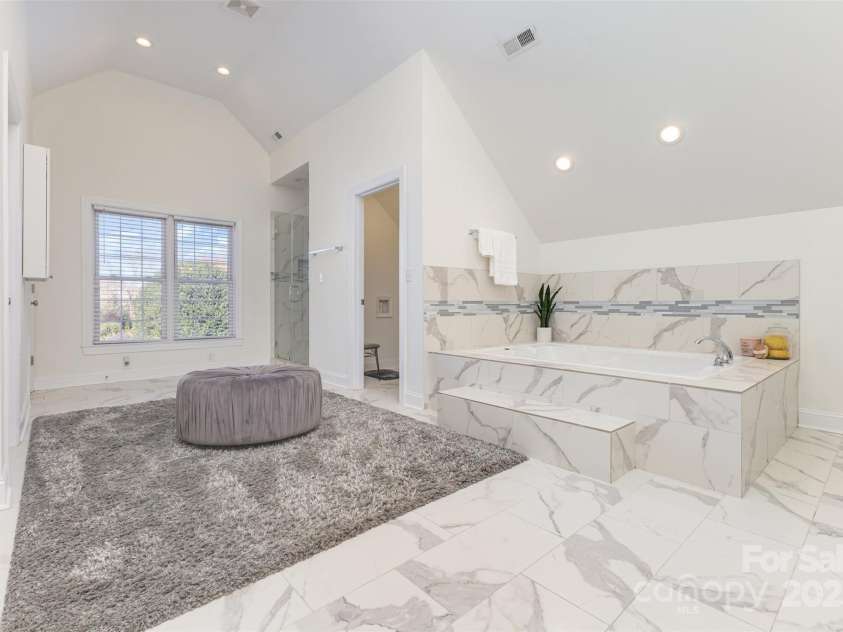 143 Gibbs Road, Mooresville, NC 28117.  MLS# CAR4319379, YatesRealty ID 28148. 