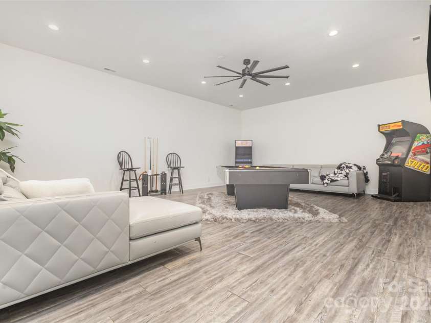 143 Gibbs Road, Mooresville, NC 28117.  MLS# CAR4319379, YatesRealty ID 28148. 