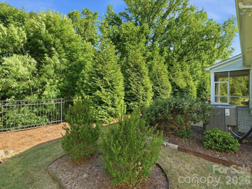 242 Pintail Drive, Monroe, NC 28110.  MLS# CAR4384492, YatesRealty ID 28148. 