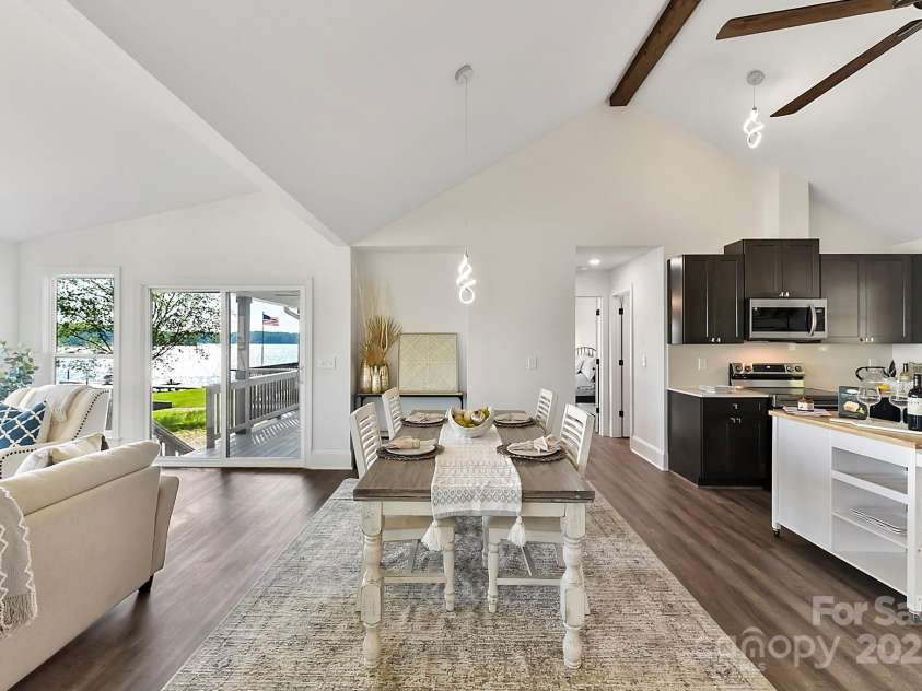 9115 Clement Circle, Terrell, NC 28682.  MLS# CAR4255076, YatesRealty ID 28149. Dining Area!