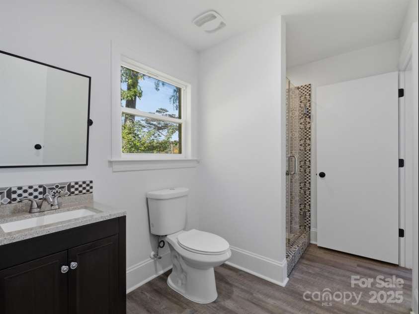 9115 Clement Circle, Terrell, NC 28682.  MLS# CAR4317301, YatesRealty ID 28149. 