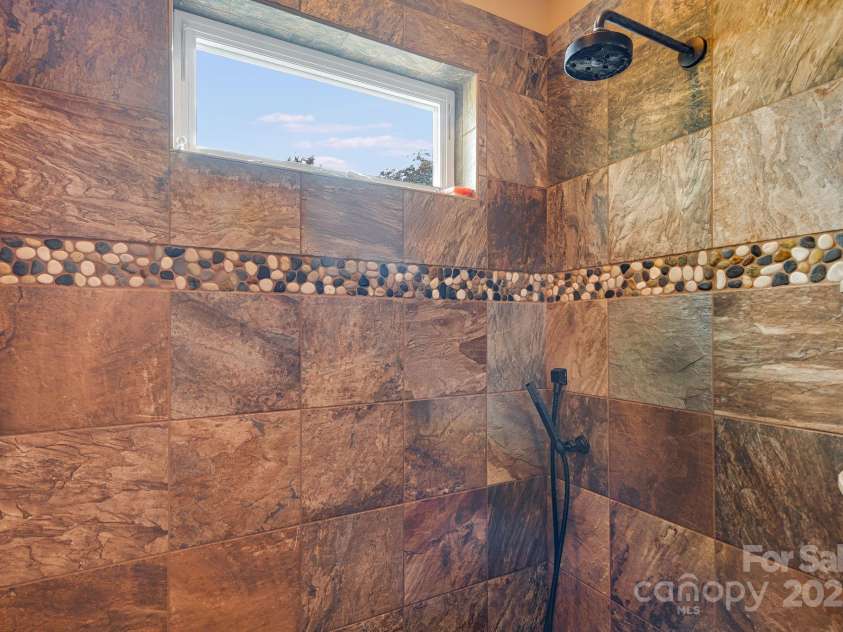 328 Boundary Tree Pass, Arden, NC 28704.  MLS# CAR4194252, YatesRealty ID 2815. 