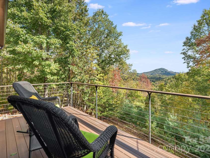 328 Boundary Tree Pass, Arden, NC 28704.  MLS# CAR4194252, YatesRealty ID 2815. 