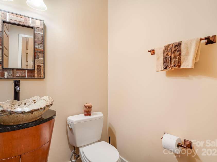 328 Boundary Tree Pass, Arden, NC 28704.  MLS# CAR4194252, YatesRealty ID 2815. 