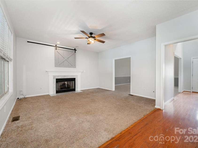 500 Pearl Place Lane, York, SC 29745.  MLS# CAR4284015, YatesRealty ID 2815. 