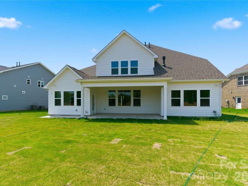 4016 Dahlia Drive, Harrisburg, NC 28075.  MLS# CAR4384479, YatesRealty ID 28151. 