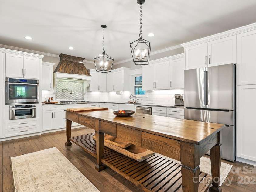 170 Penley Road, Lenoir, NC 28645.  MLS# CAR4265025, YatesRealty ID 28154. Kitchen