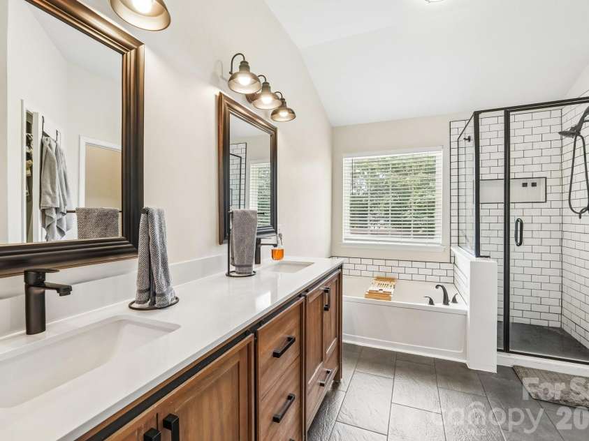 12900 Mccahan Lane, Huntersville, NC 28078.  MLS# CAR4387905, YatesRealty ID 28155. 