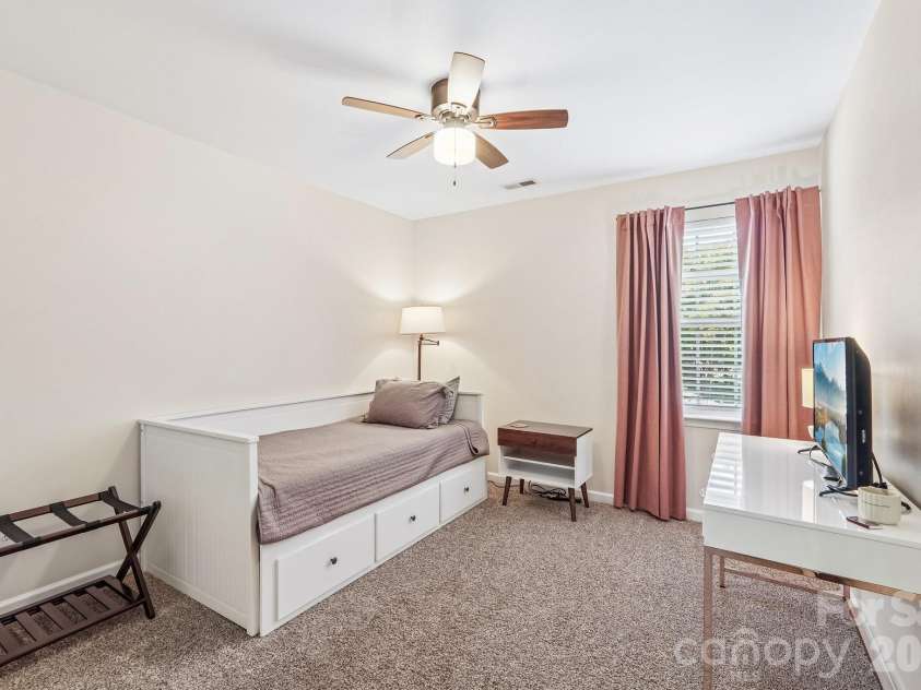 12900 Mccahan Lane, Huntersville, NC 28078.  MLS# CAR4387905, YatesRealty ID 28155. 