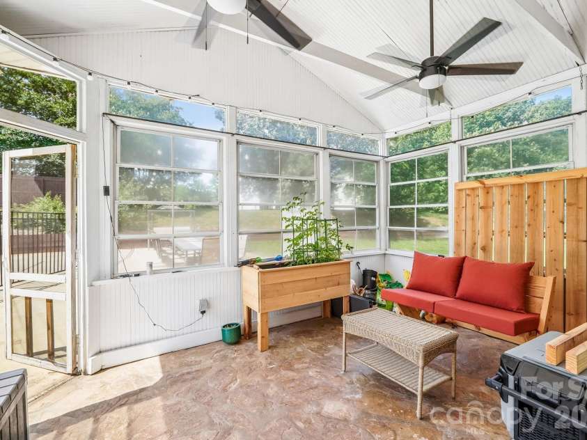 12900 Mccahan Lane, Huntersville, NC 28078.  MLS# CAR4387905, YatesRealty ID 28155. 