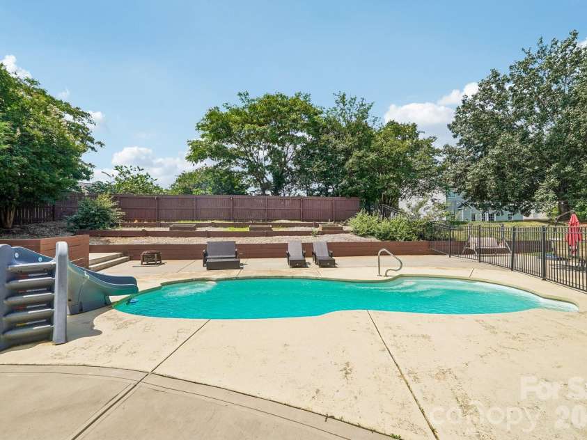12900 Mccahan Lane, Huntersville, NC 28078.  MLS# CAR4387905, YatesRealty ID 28155. 