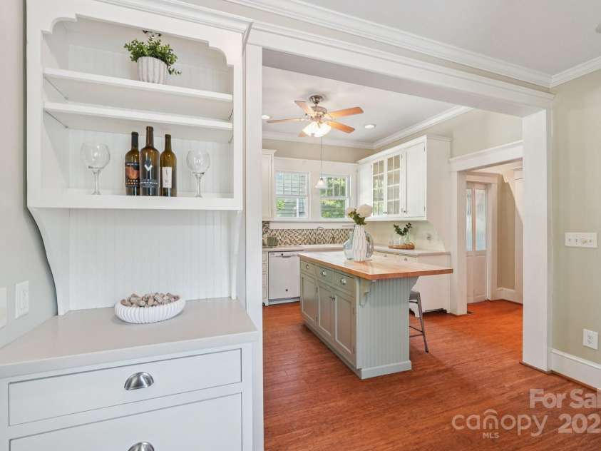 448 Union Street, Concord, NC 28025.  MLS# CAR4260644, YatesRealty ID 28155. 