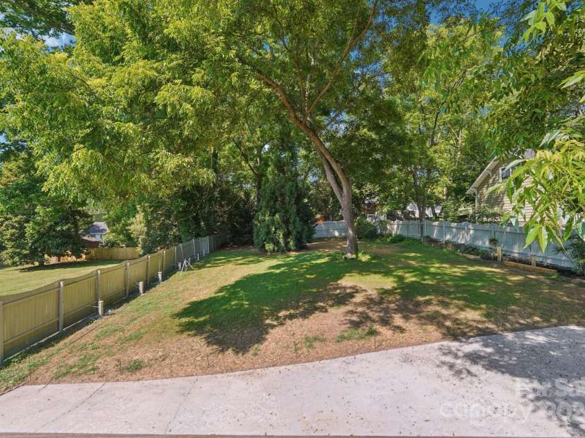 448 Union Street, Concord, NC 28025.  MLS# CAR4260644, YatesRealty ID 28155. 