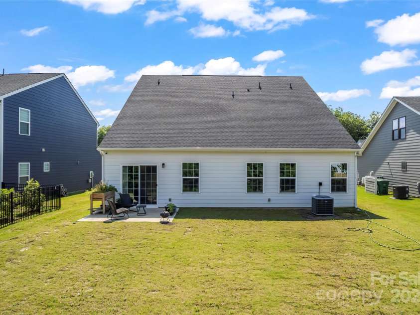 1013 Augustus Beamon Drive, Indian Trail, NC 28079.  MLS# CAR4277079, YatesRealty ID 28159. 