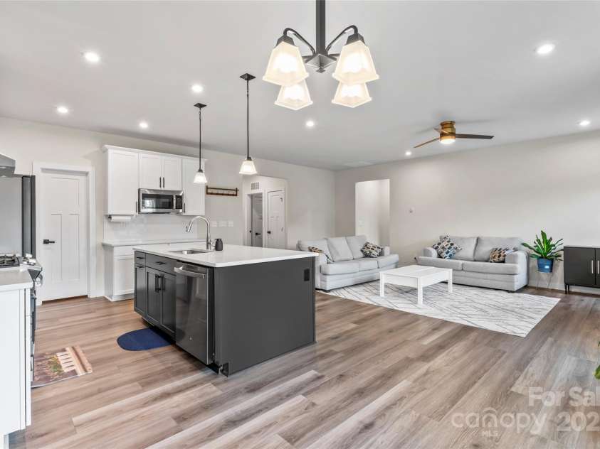 1013 Augustus Beamon Drive, Indian Trail, NC 28079.  MLS# CAR4277079, YatesRealty ID 28159. 